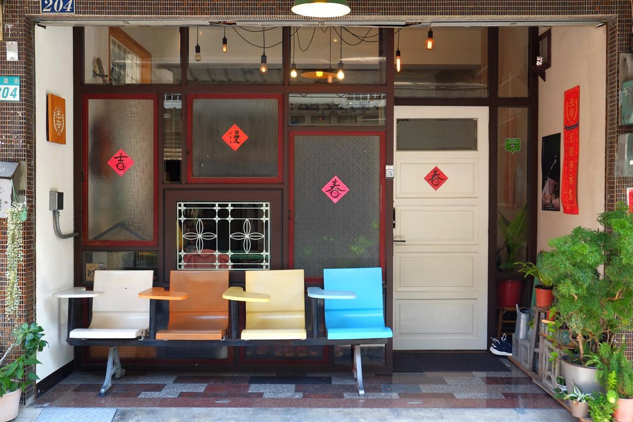 Lento Hostel Tainan Exterior photo