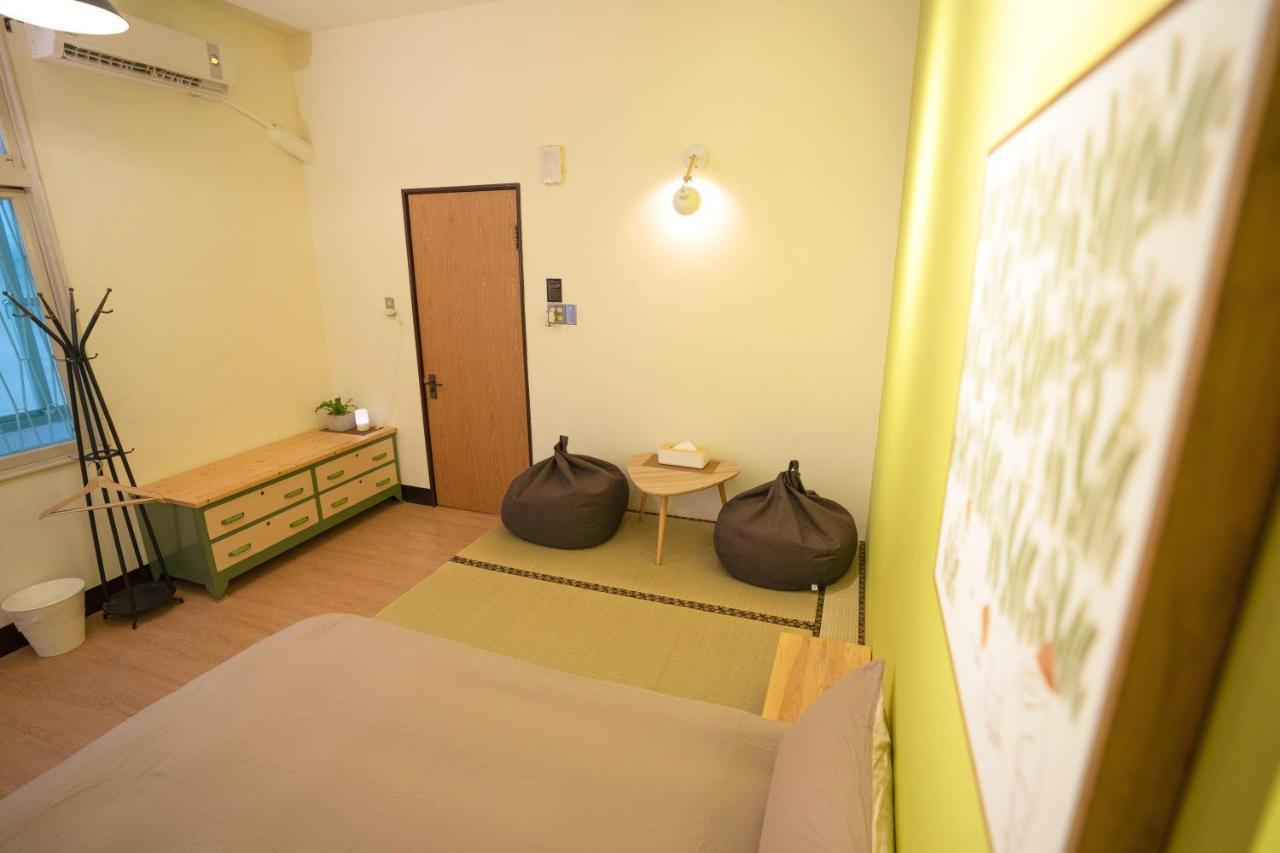 Lento Hostel Tainan Exterior photo