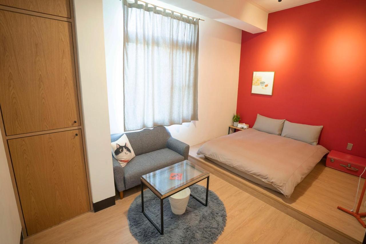 Lento Hostel Tainan Exterior photo